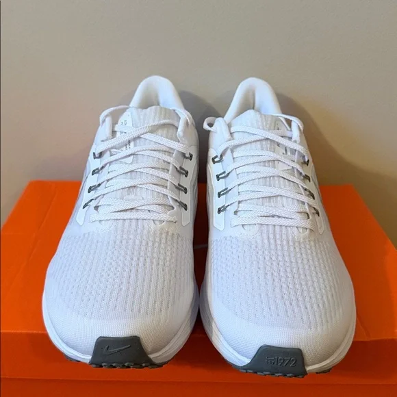 Nike Air Zoom Pegasus 39 White Particle Grey DH4071-100 Men’s Size 9.5